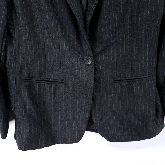 Lauren Ralph Lauren Wool Blazer Size 12P Womens Jacket Gray Pinstriped - Picture 6 of 13
